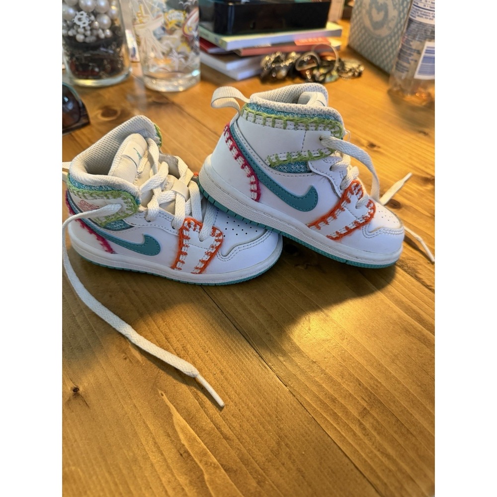 Nike Air Jordan 1 Mid White Teal Rush Pink Green DM6220-100 Toddler 6C Sneaker